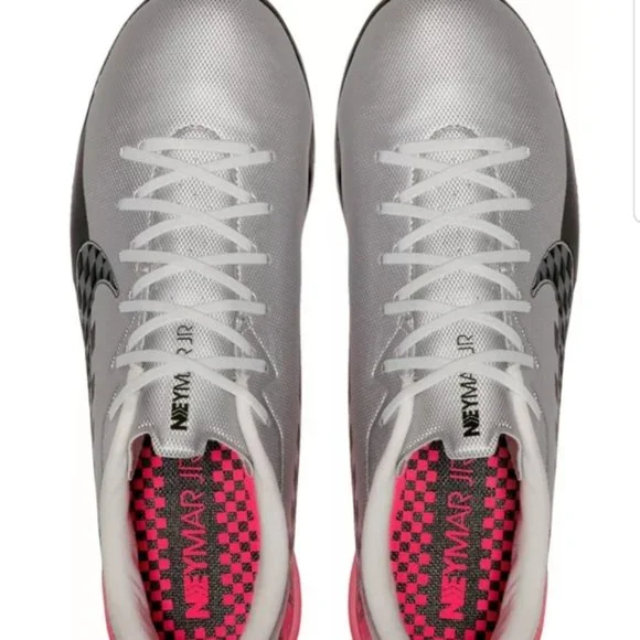 Nike Mercurial Vapor 13 Indoor Soccer Shoes - Picture 3 of 15